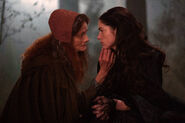 Salem-Promo-Still-S1E03-32-Mary and Rose