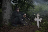 Salem-Promo-Stills-S2E13-11-Isaac Dollie Grave.jpg (383 KB)