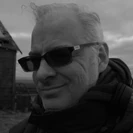 Peter Aperlo Author (Batman v Superman: Dawn of Justice: The Art of the Film)