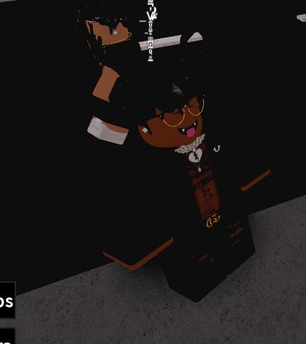 pretending to be a girl in roblox 