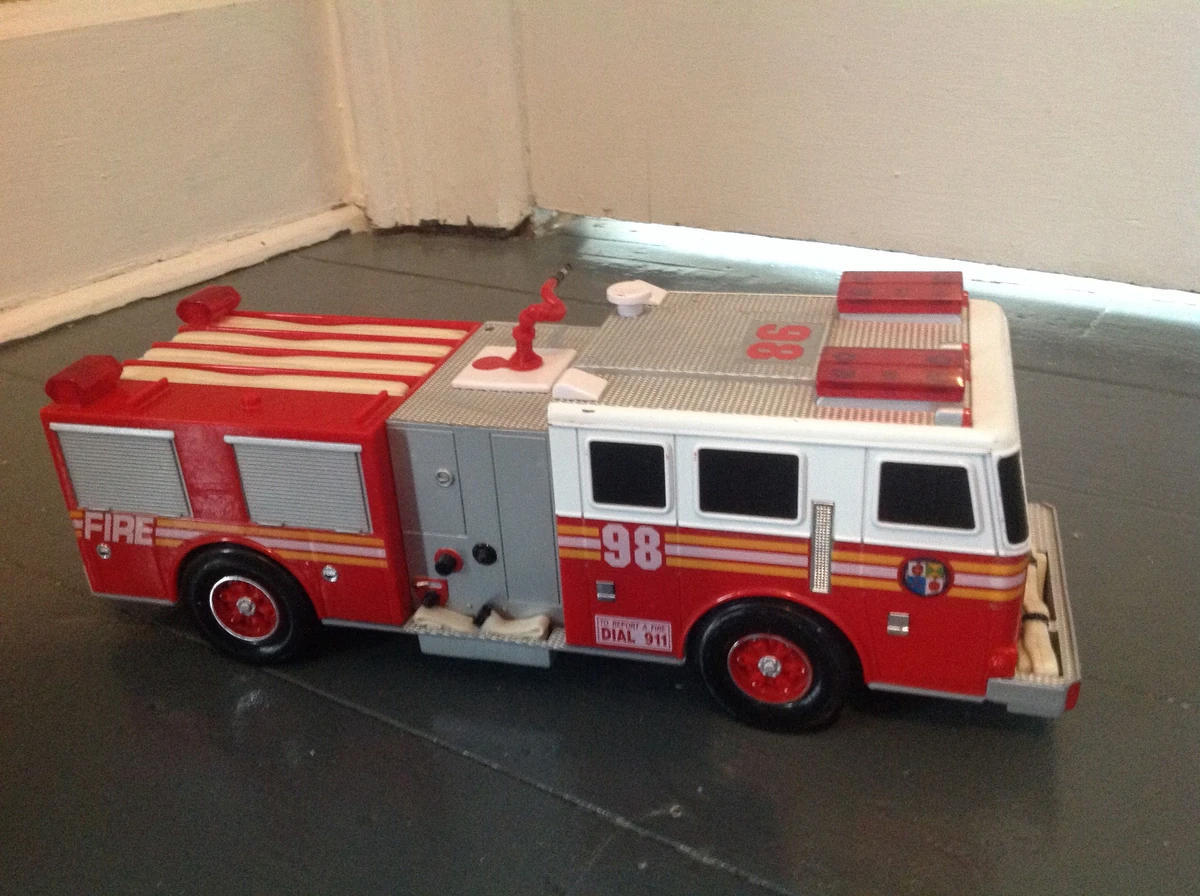 Light N' Sound Fire Engine The Toy Chest Of Baby Einstein Wiki Fandom