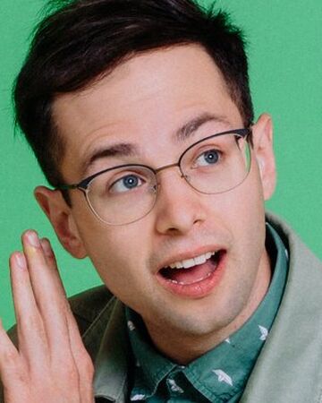 Zach Kornfeld The Try Guys Wiki Fandom *either is excited or complains depending on what they're trying* zach kornfeld the try guys wiki fandom