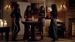 Ariane179254 thevampirediaries 5x07 deathandthemaiden 1329.png