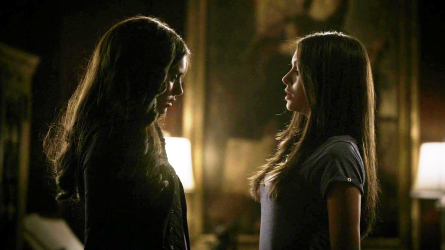 Elena e Katherine, Wiki Vampire Diaries