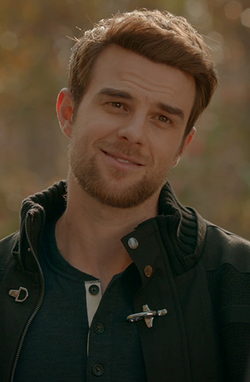 Nathaniel Buzolic Returns as Kol in The Originals Web Series!