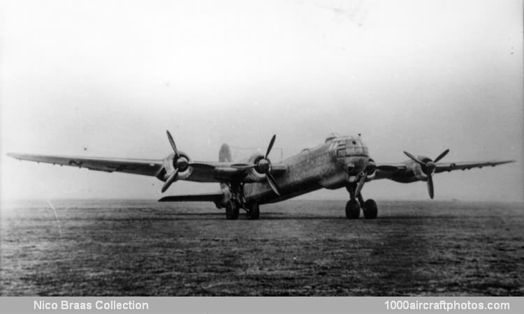 洋書 HEINKEL HE 177, 277, 274 Heinkel: He 177, 277, 274: Griehl, Manfred, Dressel, Joachim