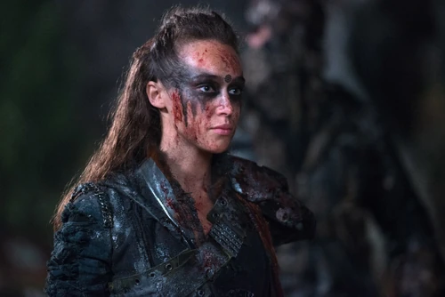 Sangue chiama sangue (parte 1) - Lexa dice a Clarke dell'accordo che ha preso con la Montagna