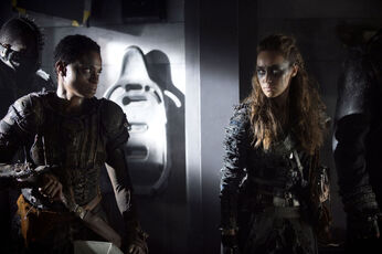 Lexa ordina a Indra di prendere le armi