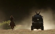  folgt den anderen auf einem Pferd