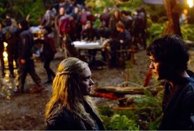 Bellamy-and-Clarke-in-Unity-Day-the-100-tv-show-37058749-1280-861
