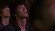 1x05-Twilight-s-Last-Gleaming-bellamy-blake-37158297-1916-1076