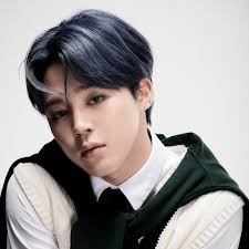 Jimin Global on X: 2. Looking fresh, this guy born in 1995 wore a