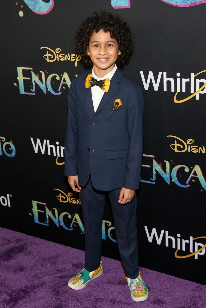 Ravi Cabot-Conyers | Wiki The Resident | Fandom