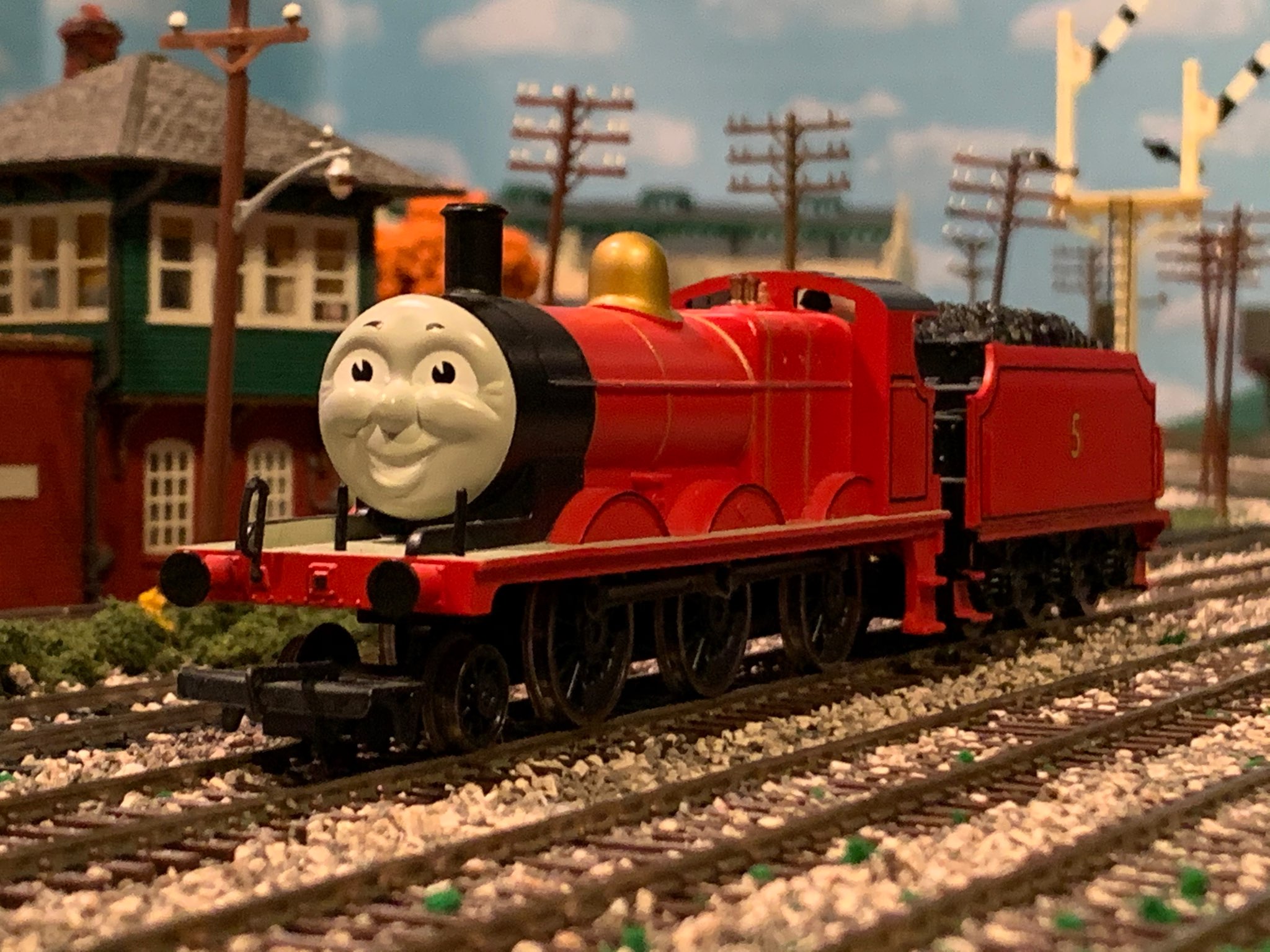 James the Red Engine, Character-community Wiki