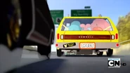 Wattersonsfirstcarrear.png (506 KB) Rear view (Season 1 design)