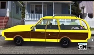 Triple-Waxed Car.jpg (131 KB) Side view (Season 1 design)