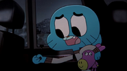 Gumball tryna roll up le windoe