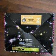 Darwin Grow Figure 13 cm (bottom of box)