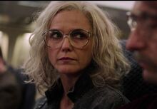 Harvest episode Elizabeth airplane