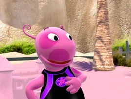 The Backyardigans Surfer Uniqua