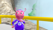 The Backyardigans Amazing Splashinis 20 Uniqua