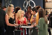 THE-BIG-BANG-THEORY-Season-6-Episode-11-The-Santa-Simulation-3