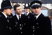 Sun Hill uniform personnel 