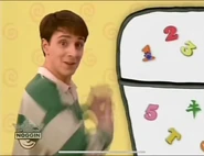 A60858fb580f86baa31359e8e12d08ef.jpg (56 KB) Steve Said OH There is number one had blue pawprint on it.