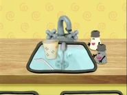 Vlcsnap-2022-03-06-22h09m18s941.png (144 KB)