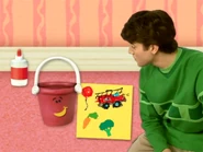 Blue's Clues Pail with Collage.jpg (335 KB)