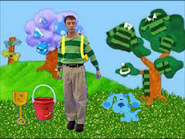 Promotional picture of Blue's Big Treasure Hunt with Steve Burns, Shovel and Pail