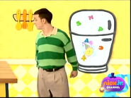 Blue's Clues 4x07 Mr. Salt & Mrs. Pepper Day 000055