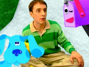 Blue's Clues Mailbox Winking at Steve