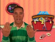 Bluescluesukwhatstorydoesbluewanttoplay2.jpg (12 KB)