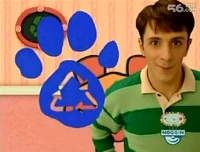 What Does Blue Want to Make Out of Recycled Things 004.jpg (169 KB)