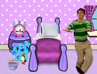 Blue's Senses 010.jpg (198 KB)