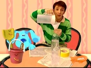 Blue's Clues 2x04 What Experiment Does Blue Want to Try 001320