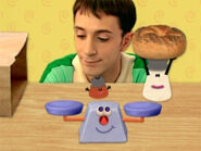 Blue's Clues Paprika and Mr. Salt with Scale