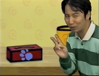 Blue Recycles second clue (Korean).jpg (402 KB)