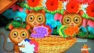 Oh no! Those tarsiers are stealing the flowers!