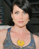 Rena Sofer as Quinn Fuller