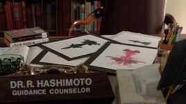 Dr. R. Hashimoto's desk