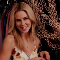 Jules after tearing Professor Bennet's picture