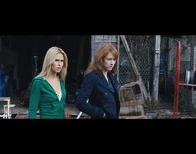 Jules with Dana at Mordecai's gas station near Tillerman Road