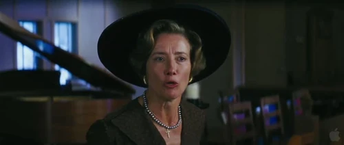 "I'm not afraid of you or your evil kind!" - Emma Thompson as Mrs. Lincoln
