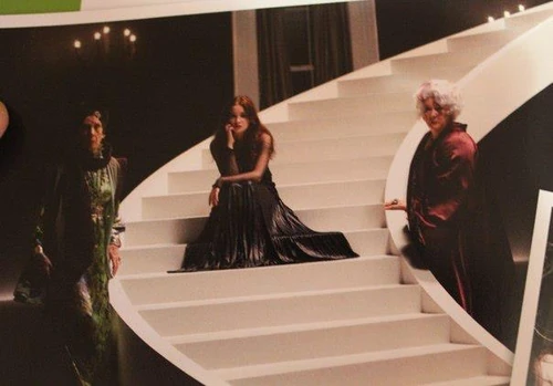 A picture from the Move Tie In Companion