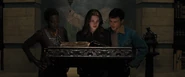 Beautiful-creatures-movie-screencaps.com-9814.jpg (170 KB)