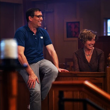 Director Richard LaGravenese and Emma Thompson (Mrs. Lincoln) share a laugh on the set of Beautiful Creatures.