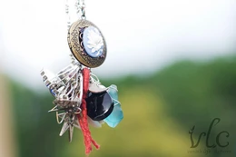 Lena's necklace including the locket from Beautiful Creatures