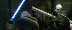 Ventress fights Anakin without her lightsabers
